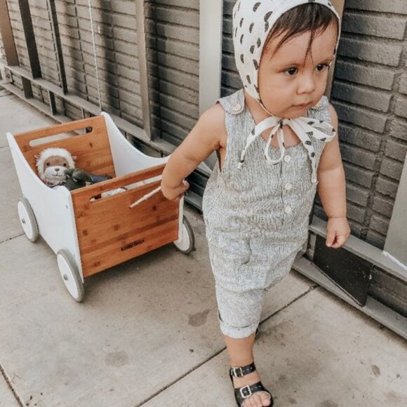 NWT Kinderfeets Wooden Toy Box Walker - Picture 3 of 3